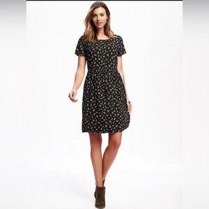 Old navy black skater dress oversized flowy XL black ditsy floral